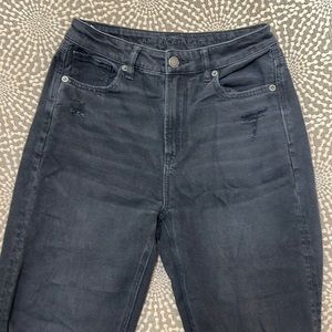 AEO black distressed jeans